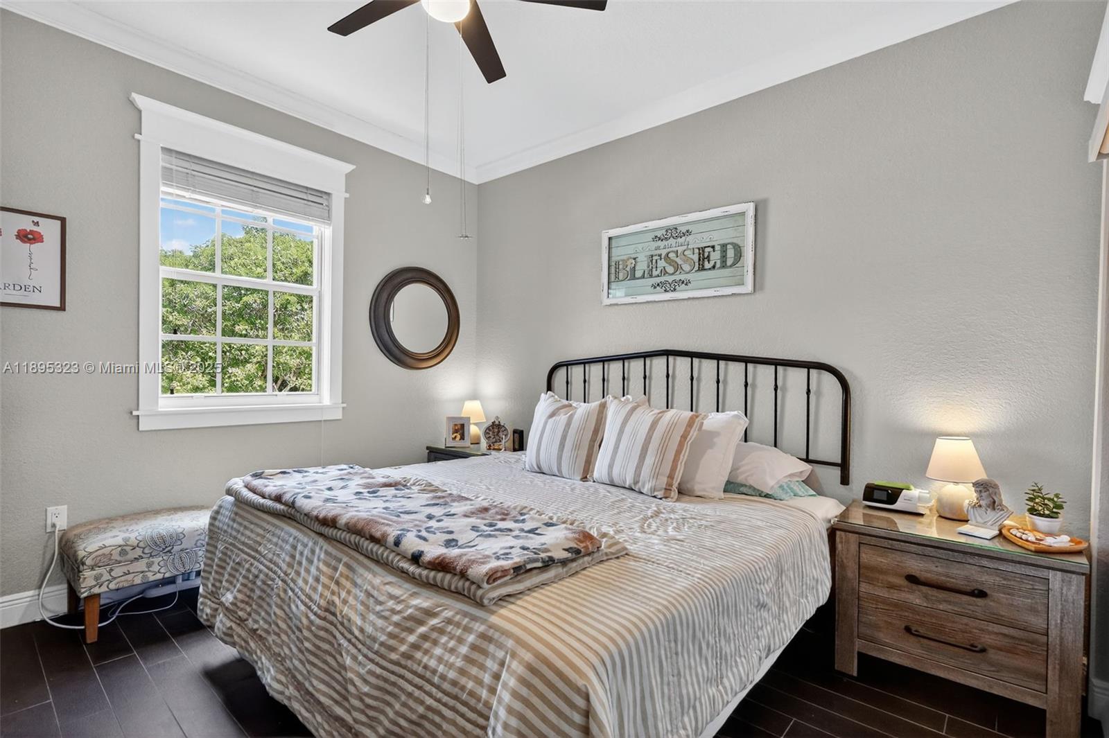 AB AT TAMIAMI TRAIL PHASE - Residential