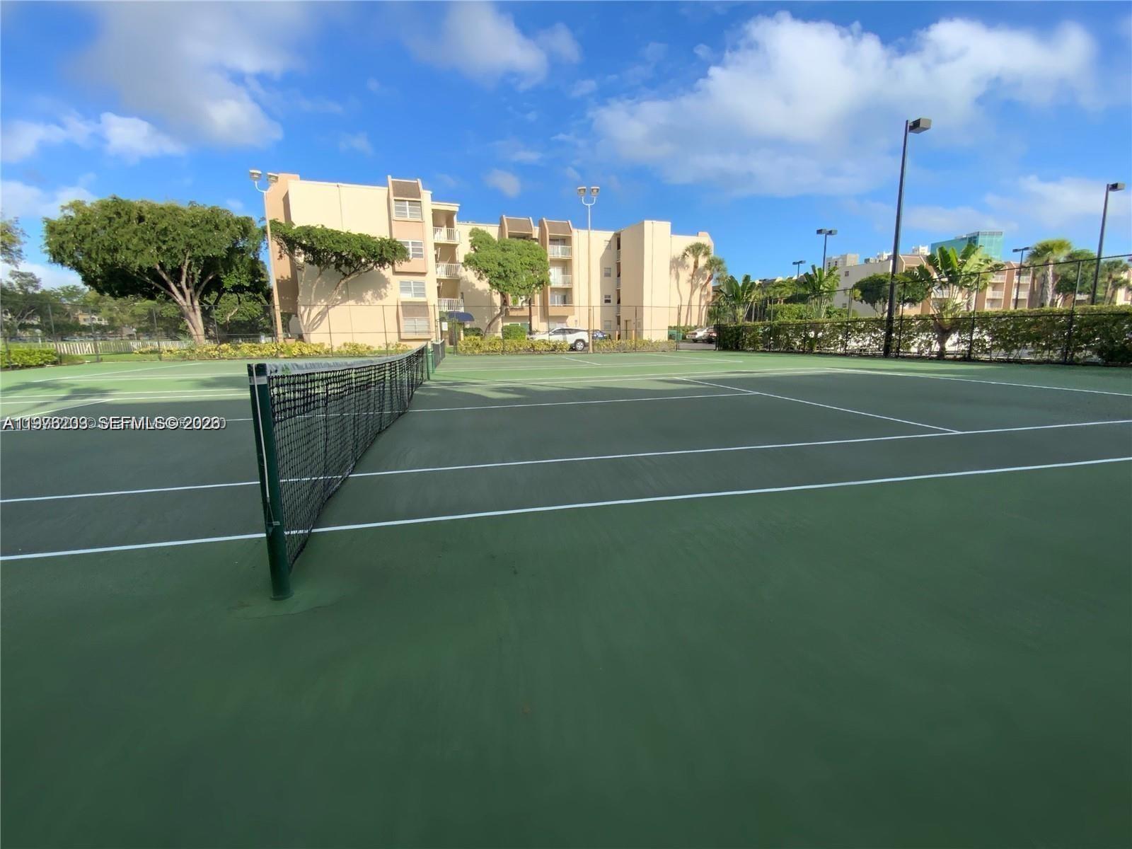 KINGS CREEK SO CONDO - Residential Lease