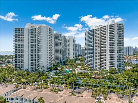 A home in Aventura