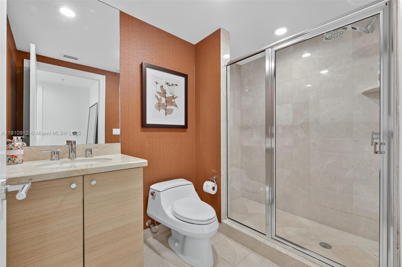 PLAZA AT OCEANSIDE (THE) - Residential