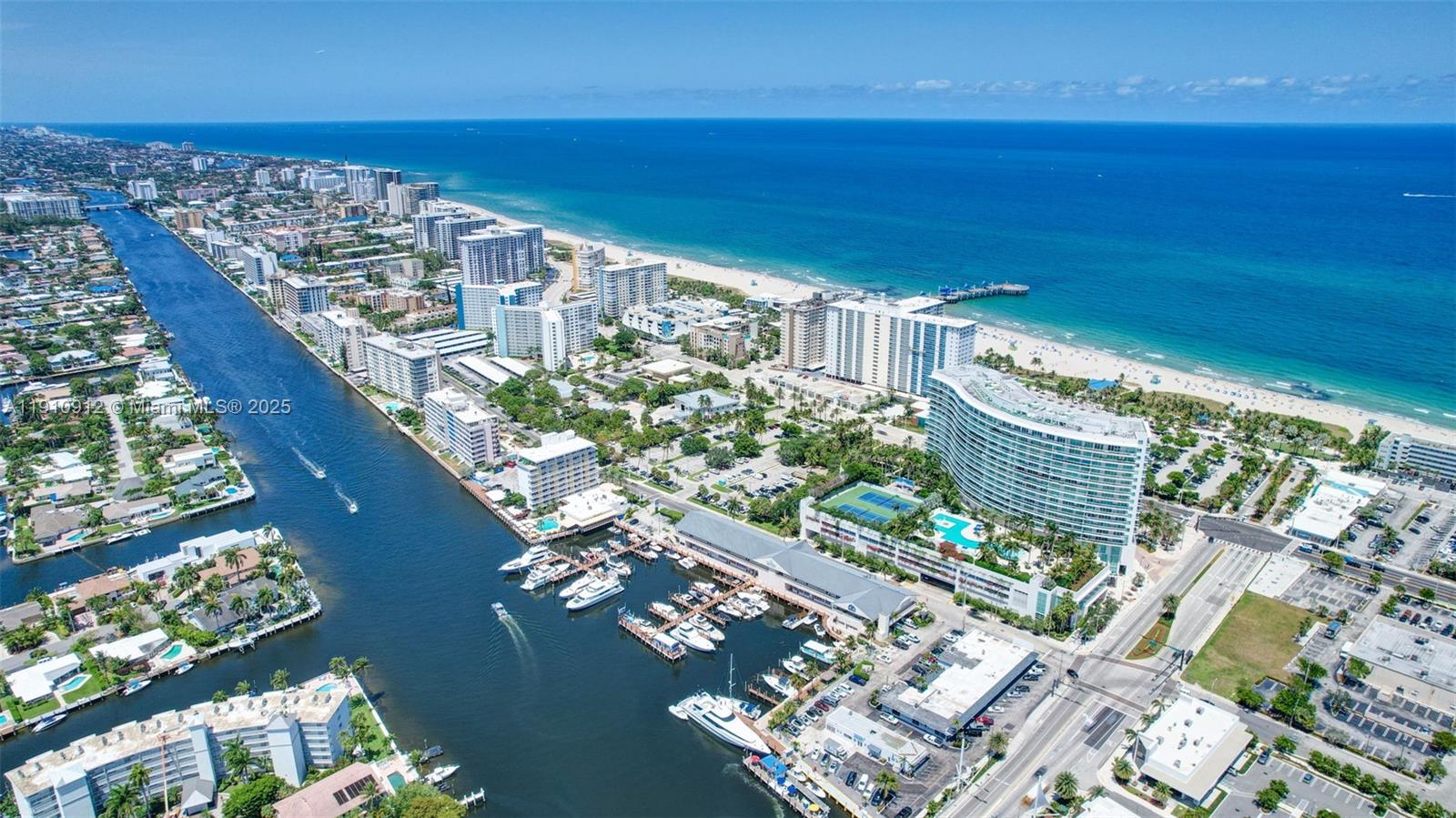 PLAZA AT OCEANSIDE (THE) - Residential