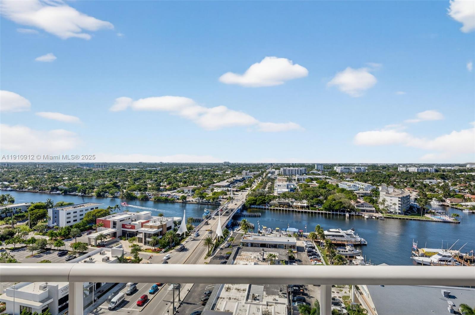 PLAZA AT OCEANSIDE (THE) - Residential