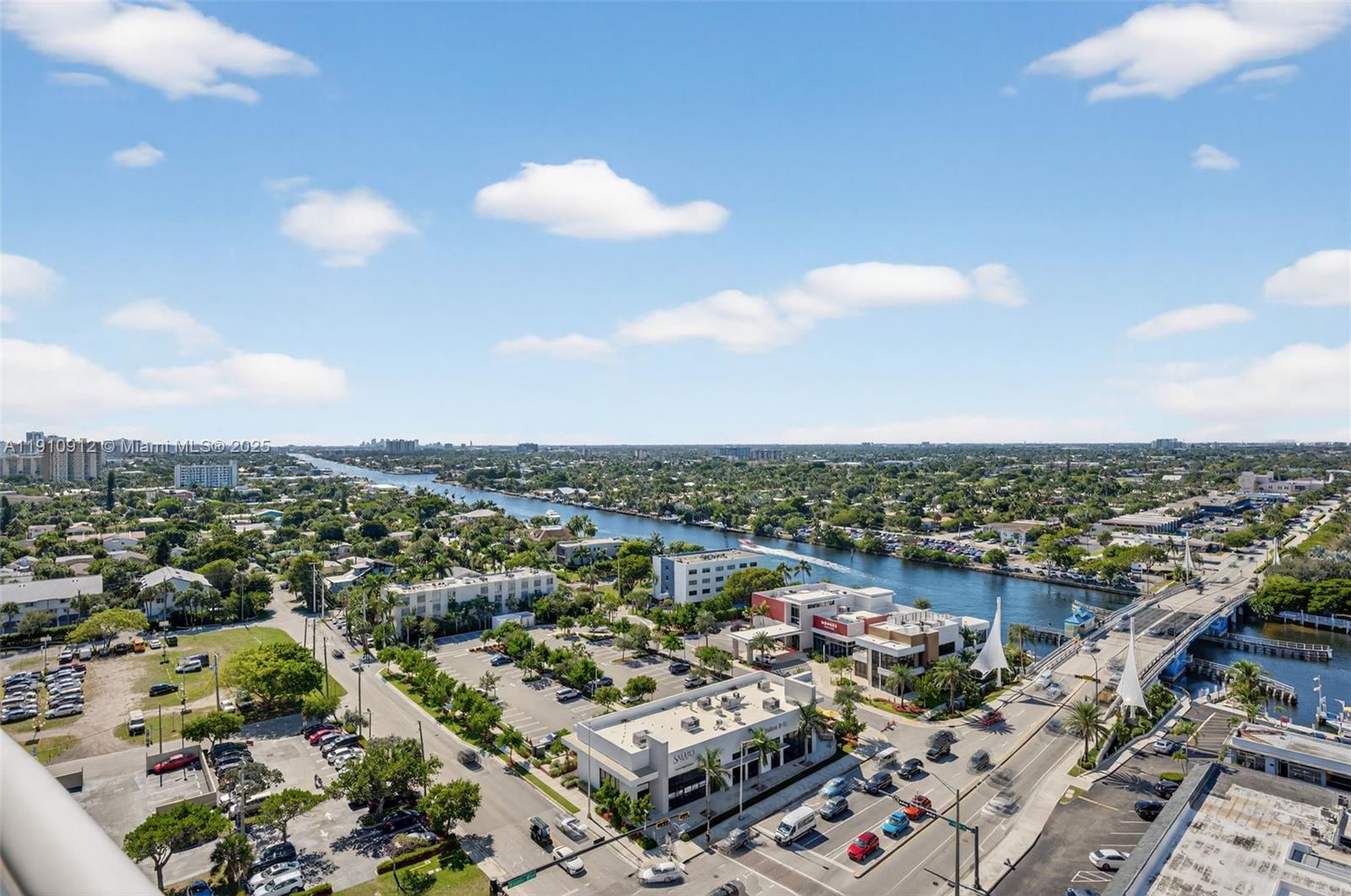 PLAZA AT OCEANSIDE (THE) - Residential