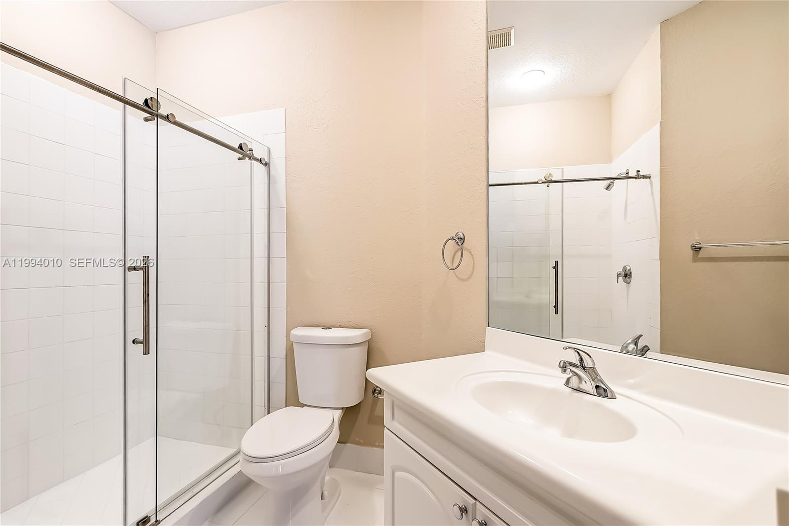 THREE ISLANDS 3RD SEC - Residential