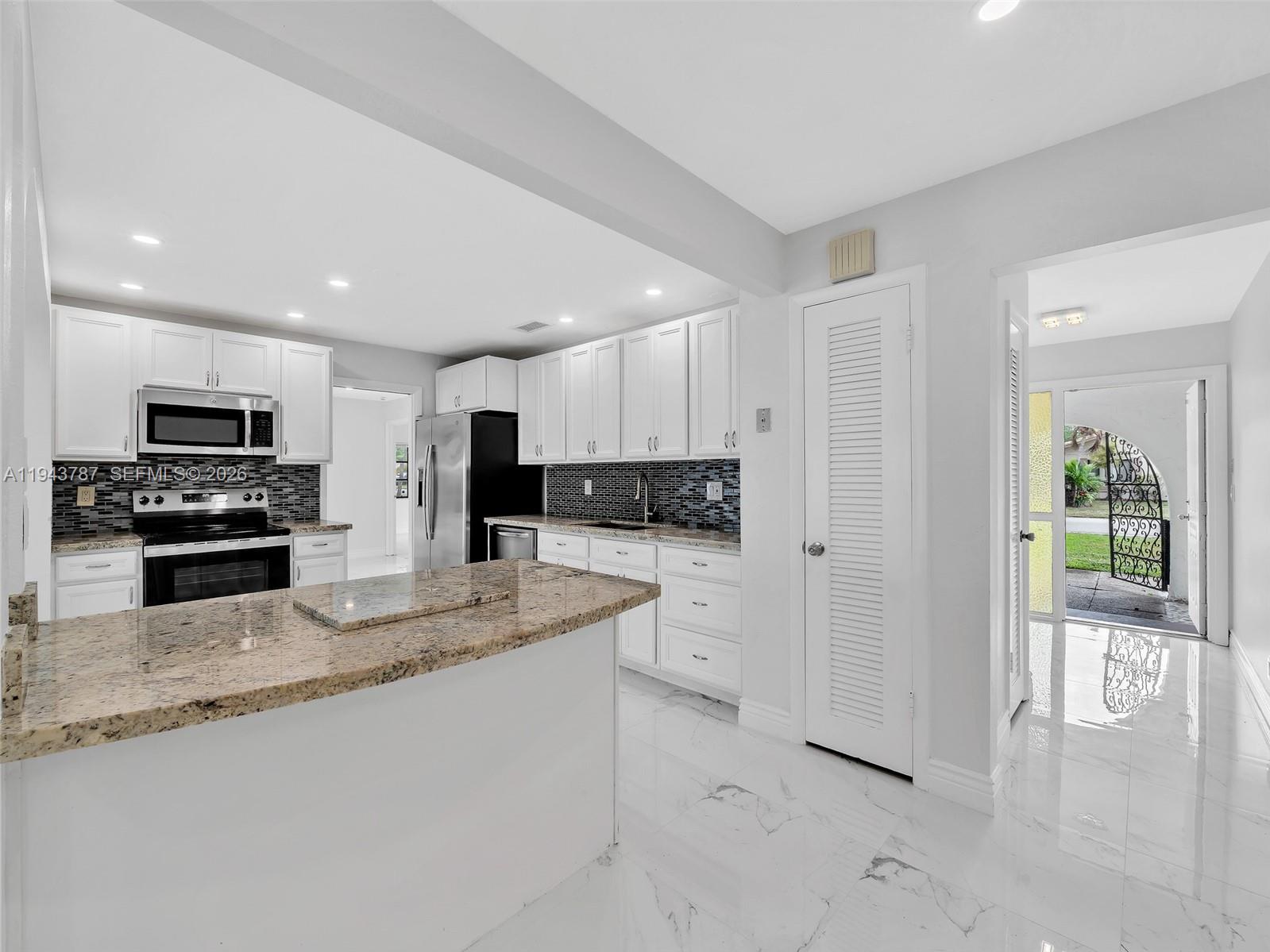 DEER RUN SPRINGS - Residential