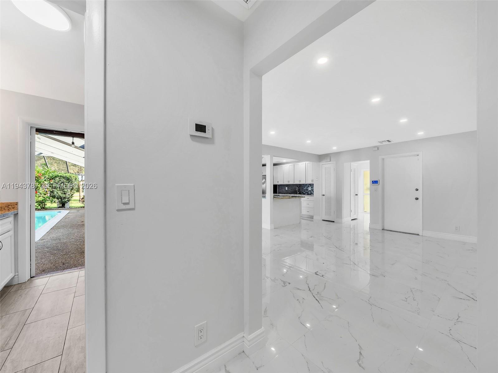 DEER RUN SPRINGS - Residential