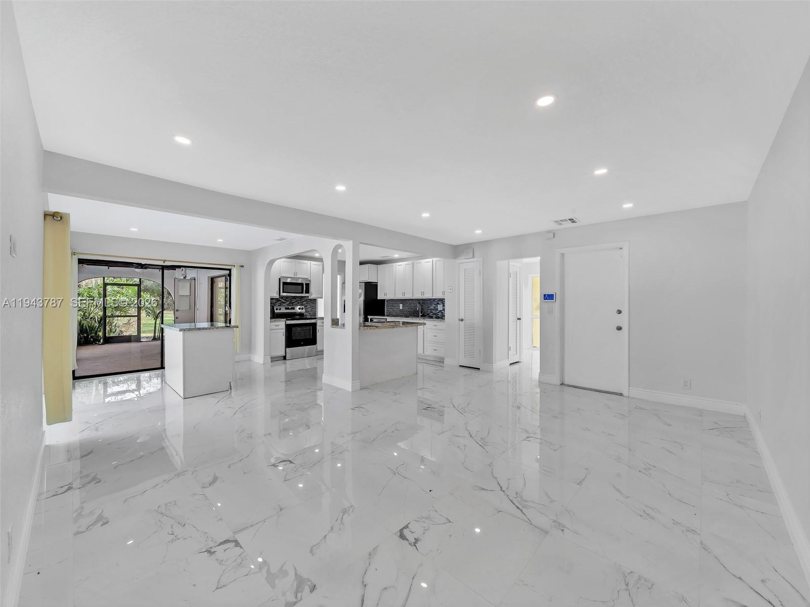 DEER RUN SPRINGS - Residential