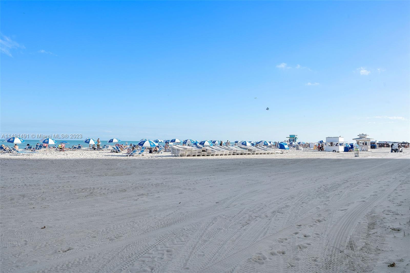 2201 COLLINS AVE CONDO - Residential