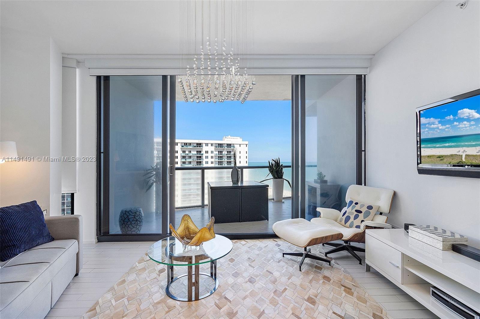2201 COLLINS AVE CONDO - Residential