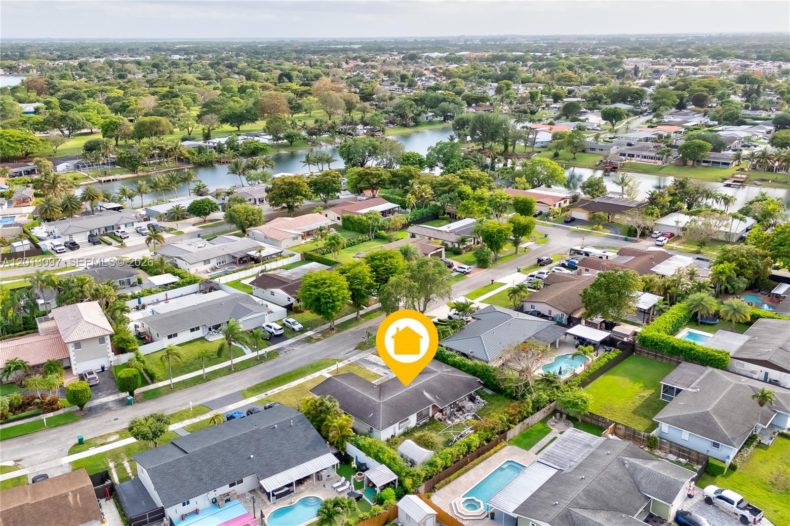 KENDALE LAKES SEC EIGHT - Residential