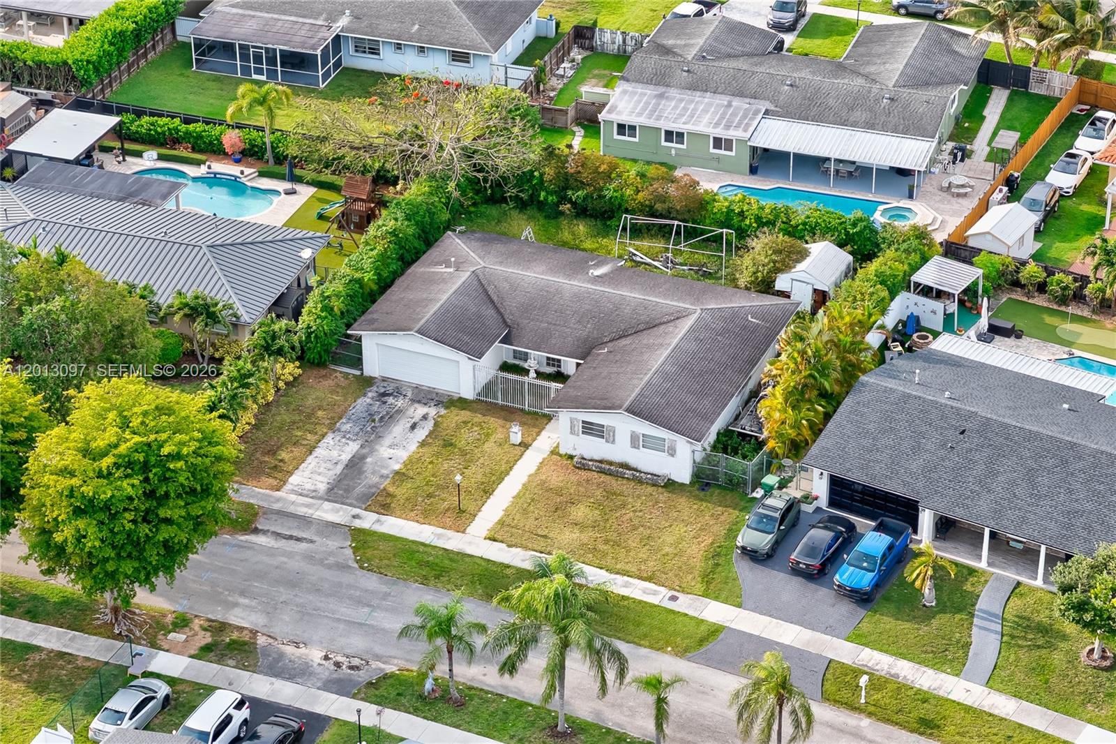 KENDALE LAKES SEC EIGHT - Residential