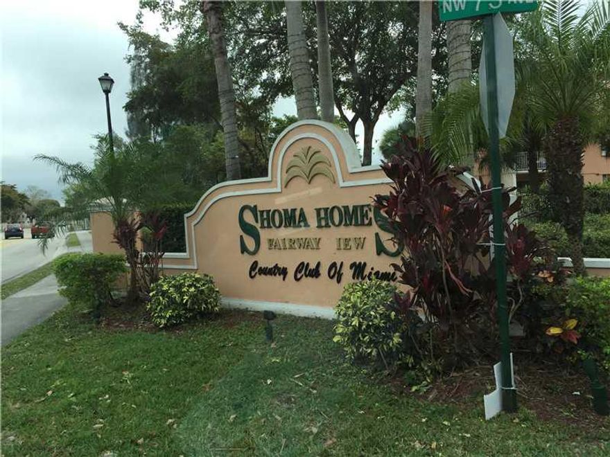 ESPECTACULAR 2/2 CONDO AND FAMILY ROOM , EXCELLENT LOCATION, CLOSE TO EXPRESS WAYS PALMETTO, I-75, TURNPIKE, GREAT SCHOOLS, SHOPPING CENTERS.