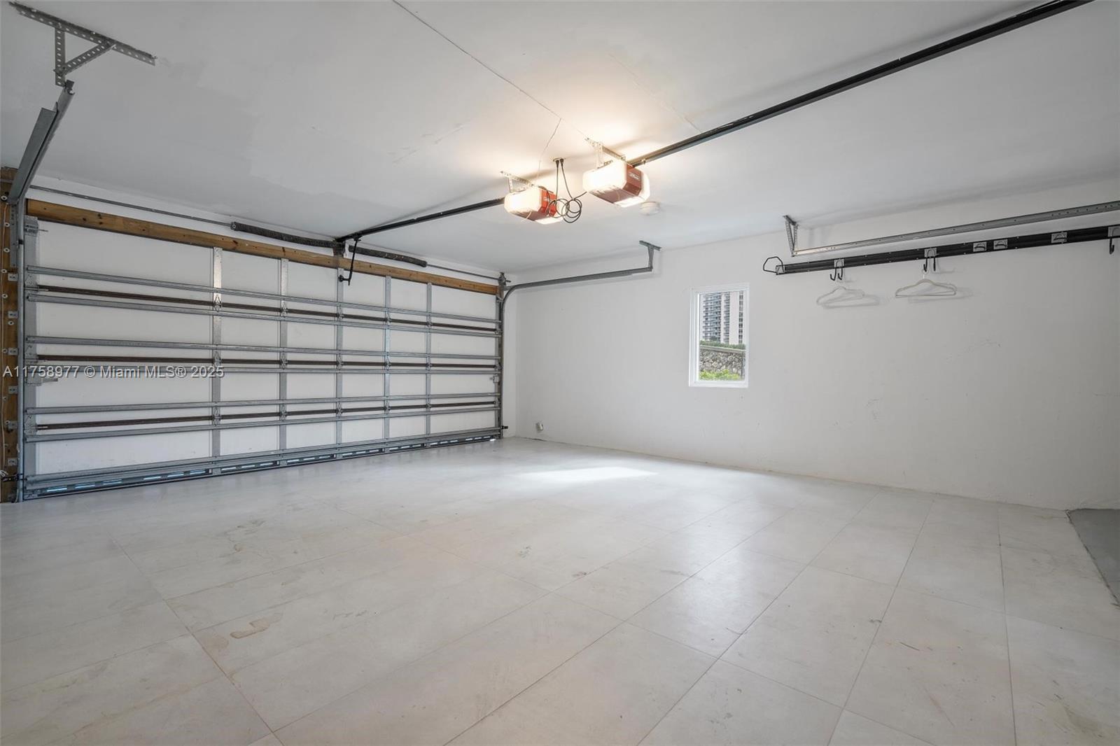 ATLANTIC ISLAND - Residential Lease