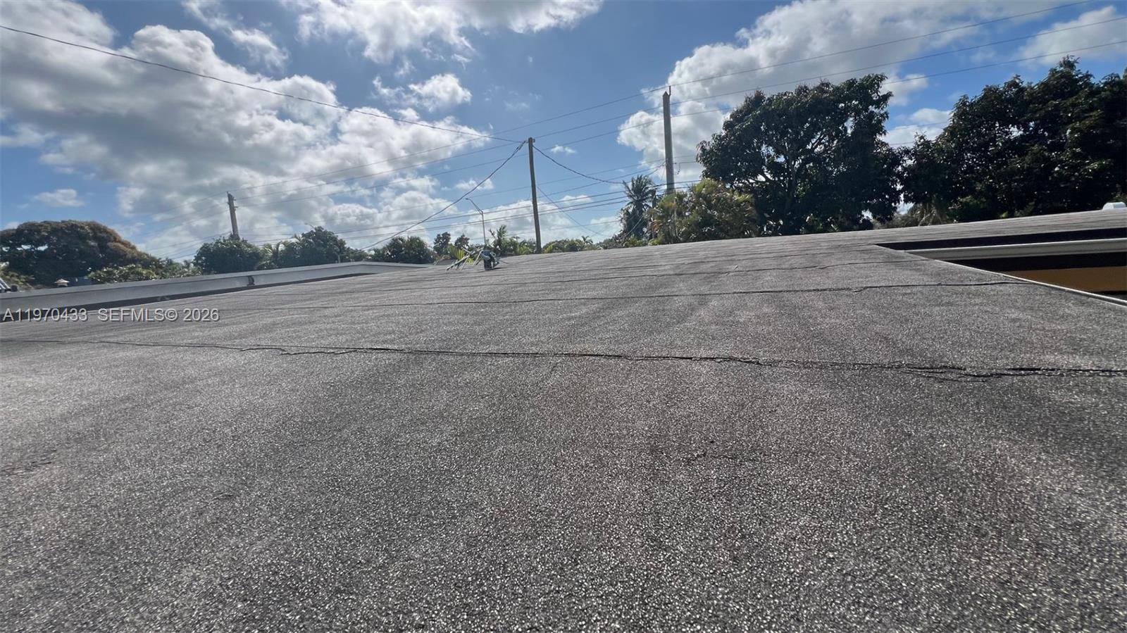 SKY LAKE - Residential