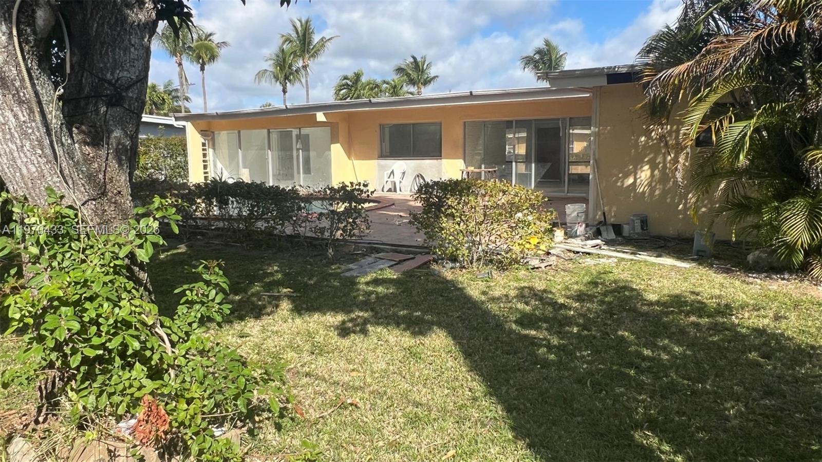 SKY LAKE - Residential