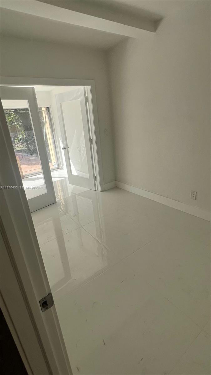 SKY LAKE - Residential