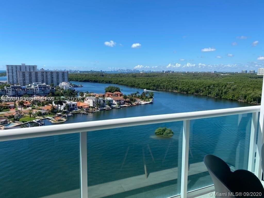 400 Sunny Isles Blvd 1719