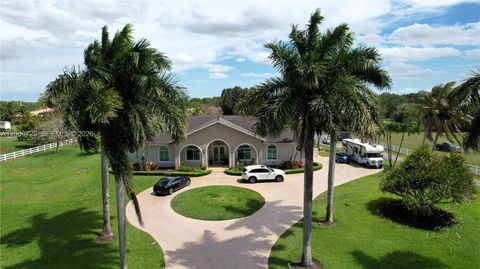 4810 SW 198th Ter Southwest Ranches FL 33332