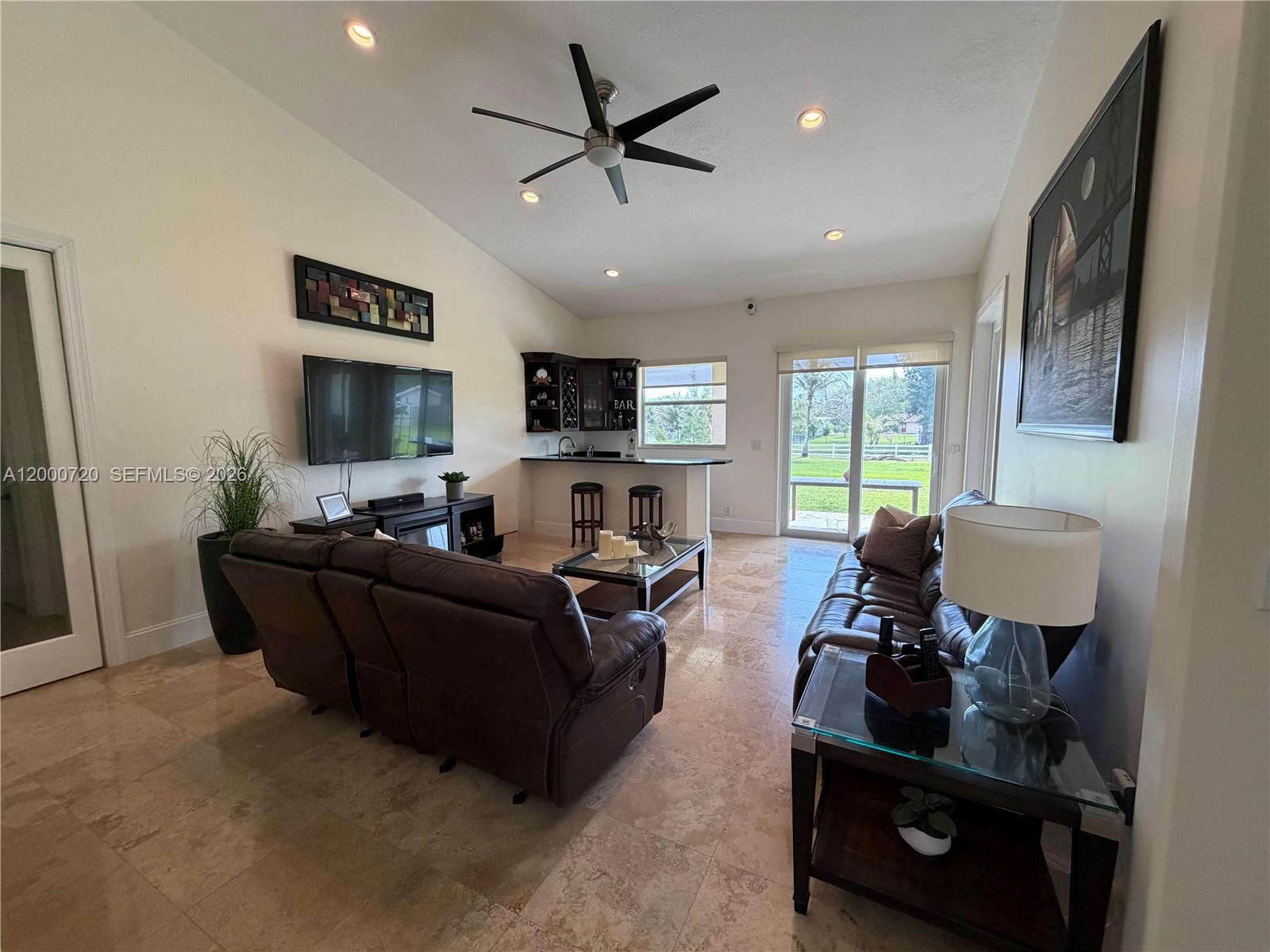 198 TERRACE PLAT - Residential