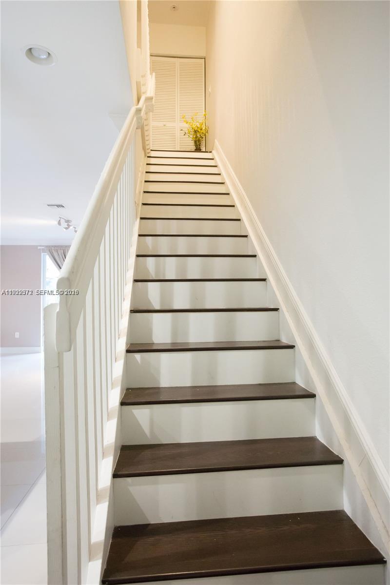 2650 SW 83rd Ave 105