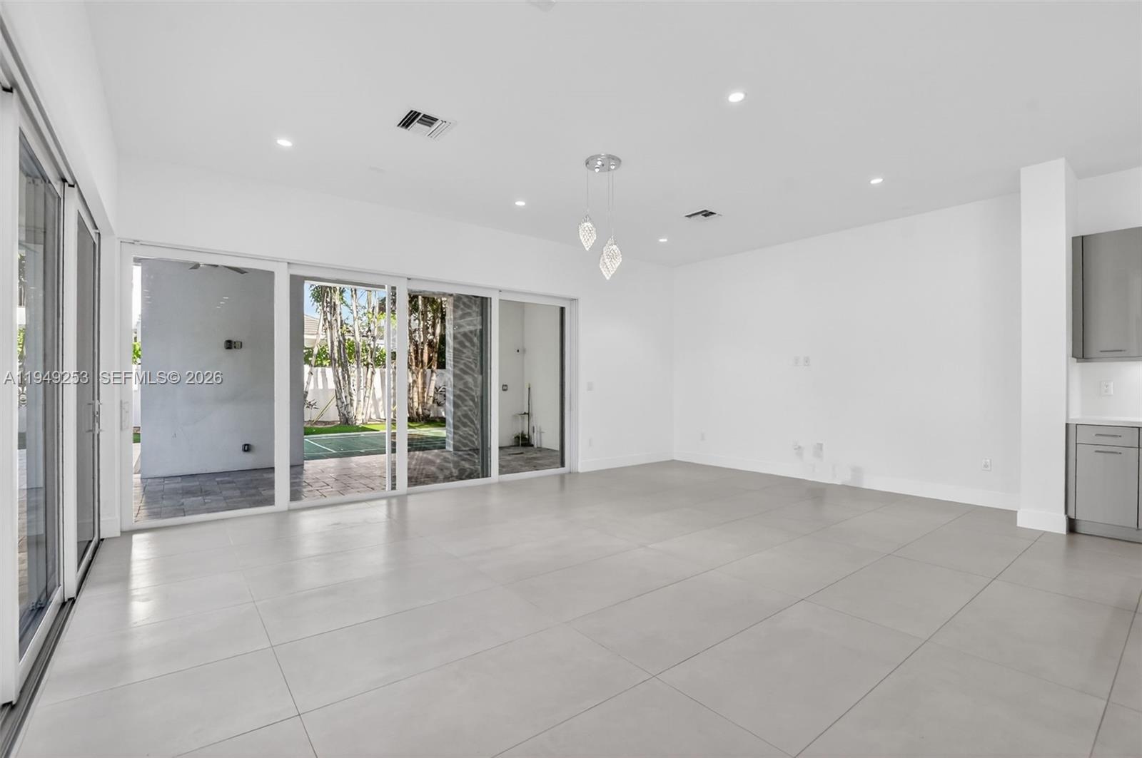 BOCA VILLAS SEC C - Residential