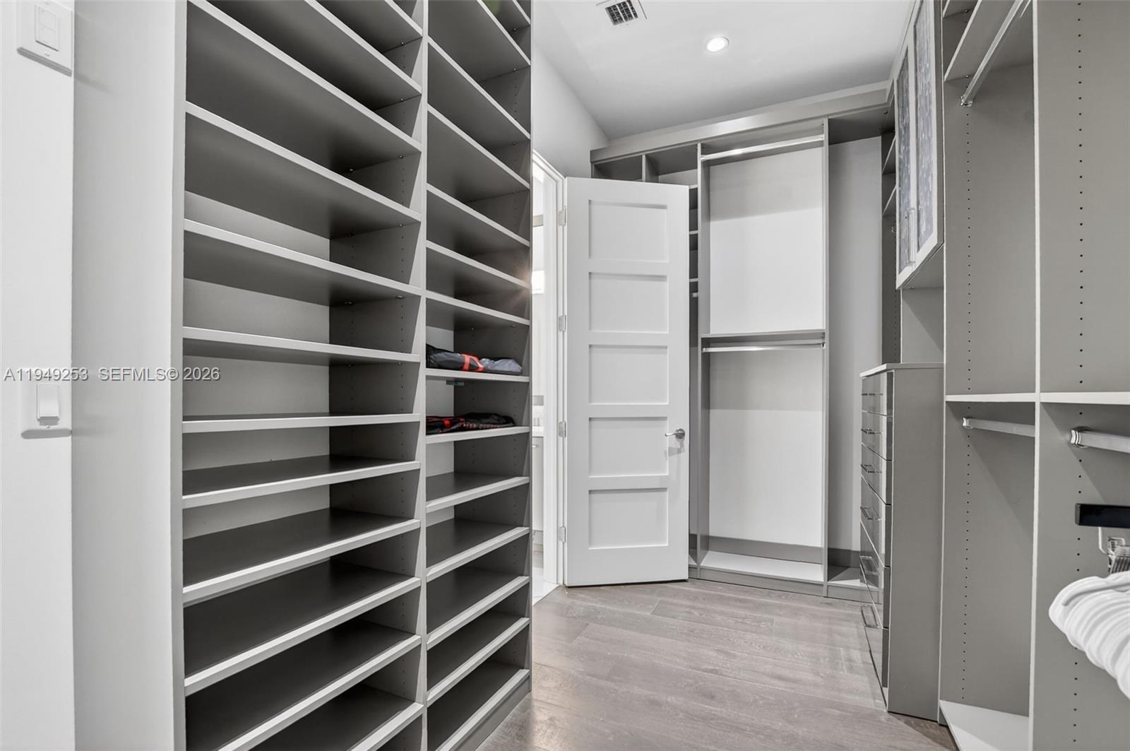 BOCA VILLAS SEC C - Residential