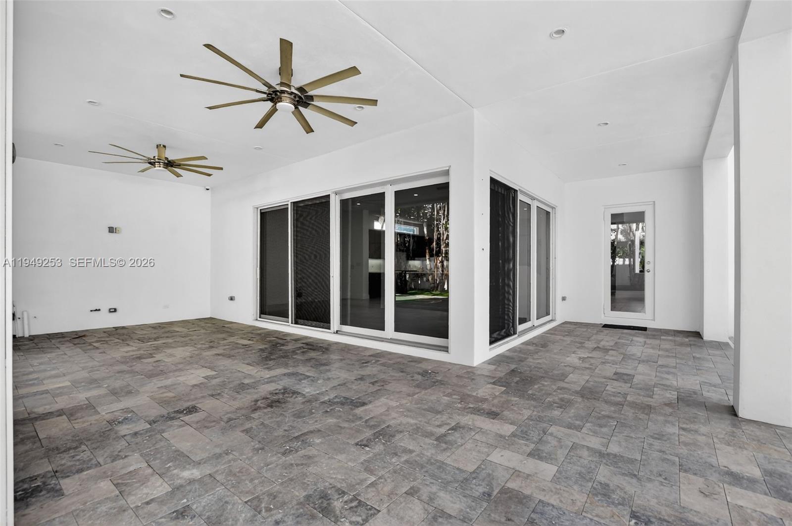 BOCA VILLAS SEC C - Residential