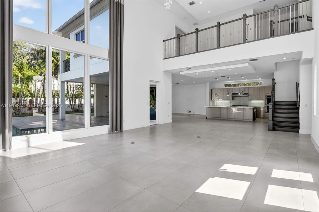 Photo of 201 NE 6th St, Boca Raton, FL 33432 (MLS # A11949253)