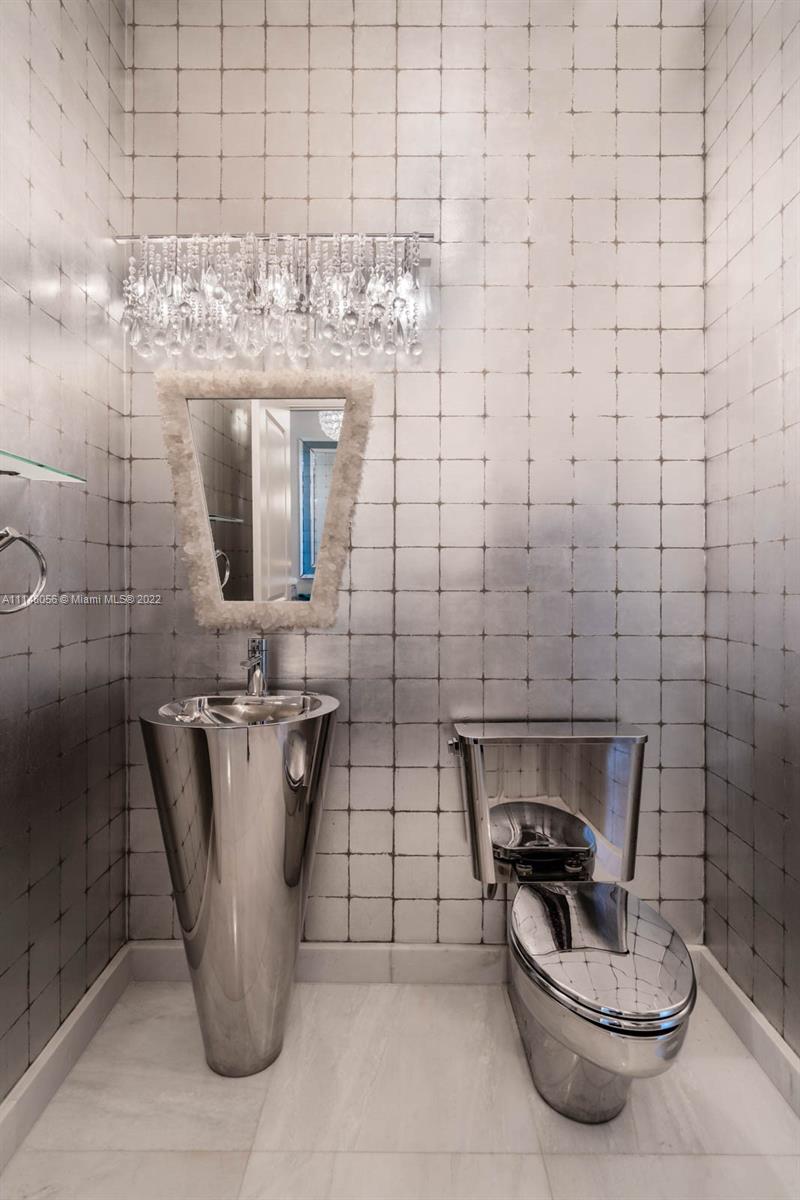 THE CARIBBEAN CONDO - Residential