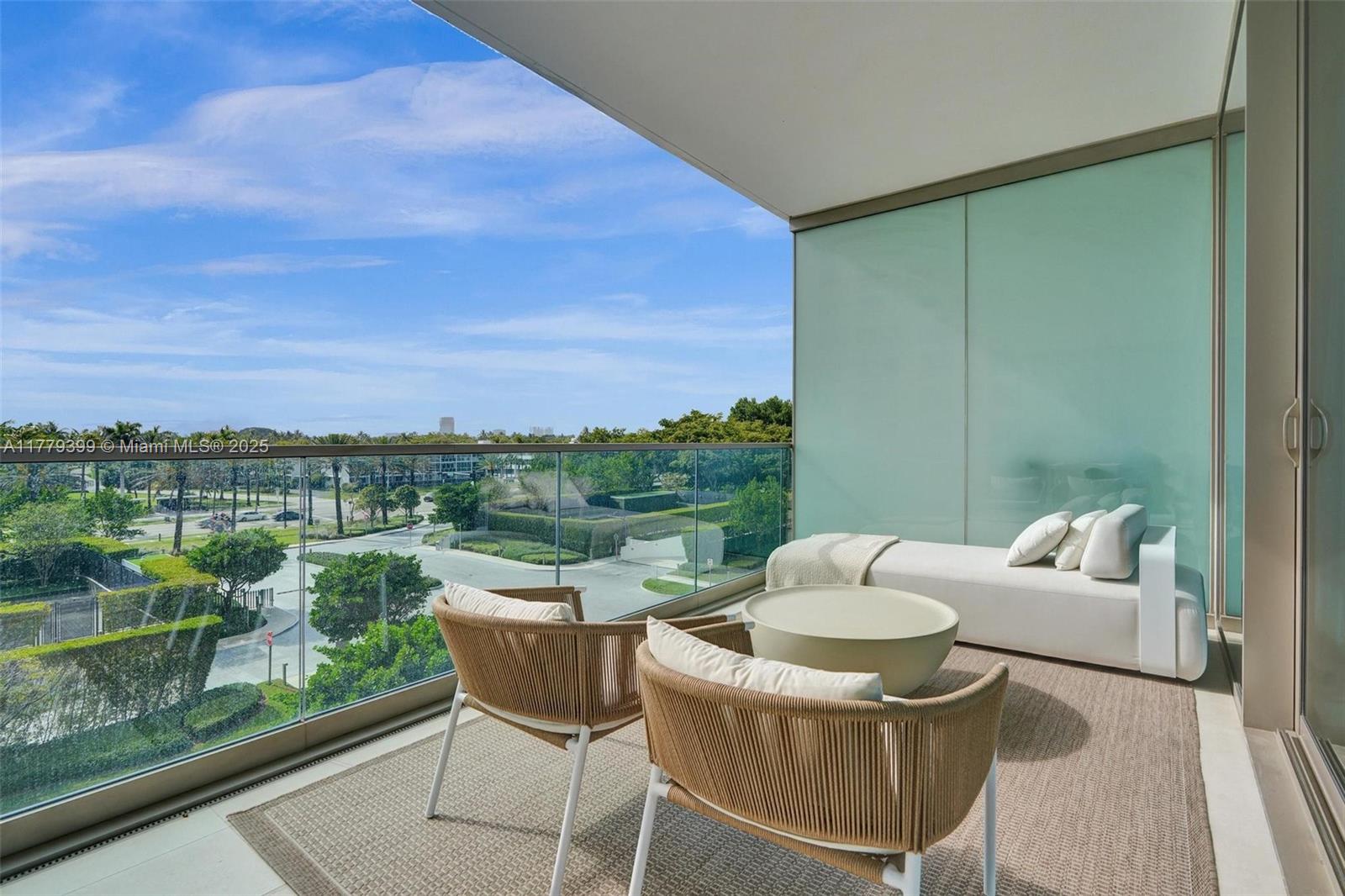 OCEANA BAL HARBOUR CONDO - Residential