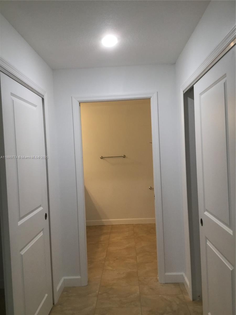 VERO BEACH HIGHLANDS UNIT - Residential Lease