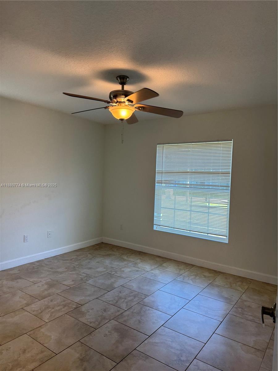 VERO BEACH HIGHLANDS UNIT - Residential Lease