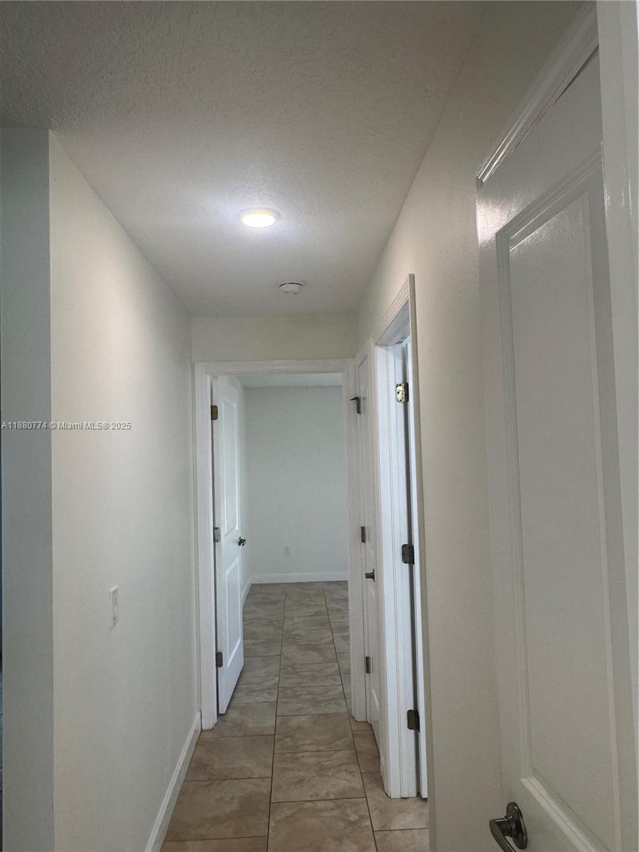 VERO BEACH HIGHLANDS UNIT - Residential Lease