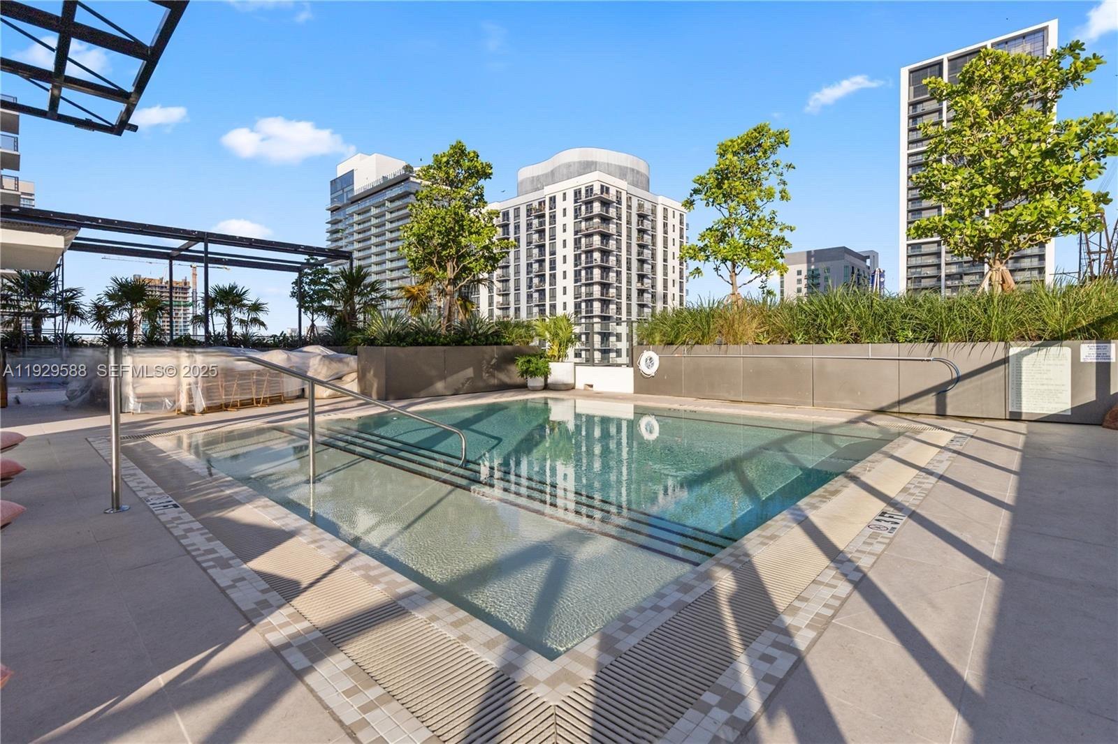 The Crosby Miami World Cen - Residential