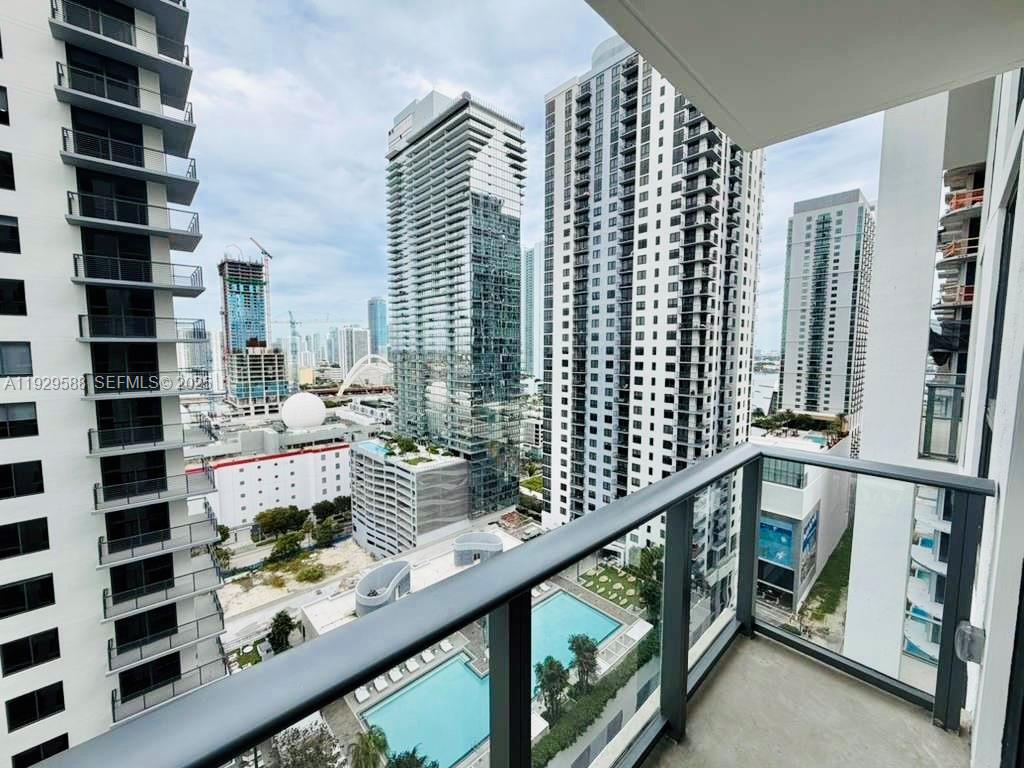 The Crosby Miami World Cen - Residential