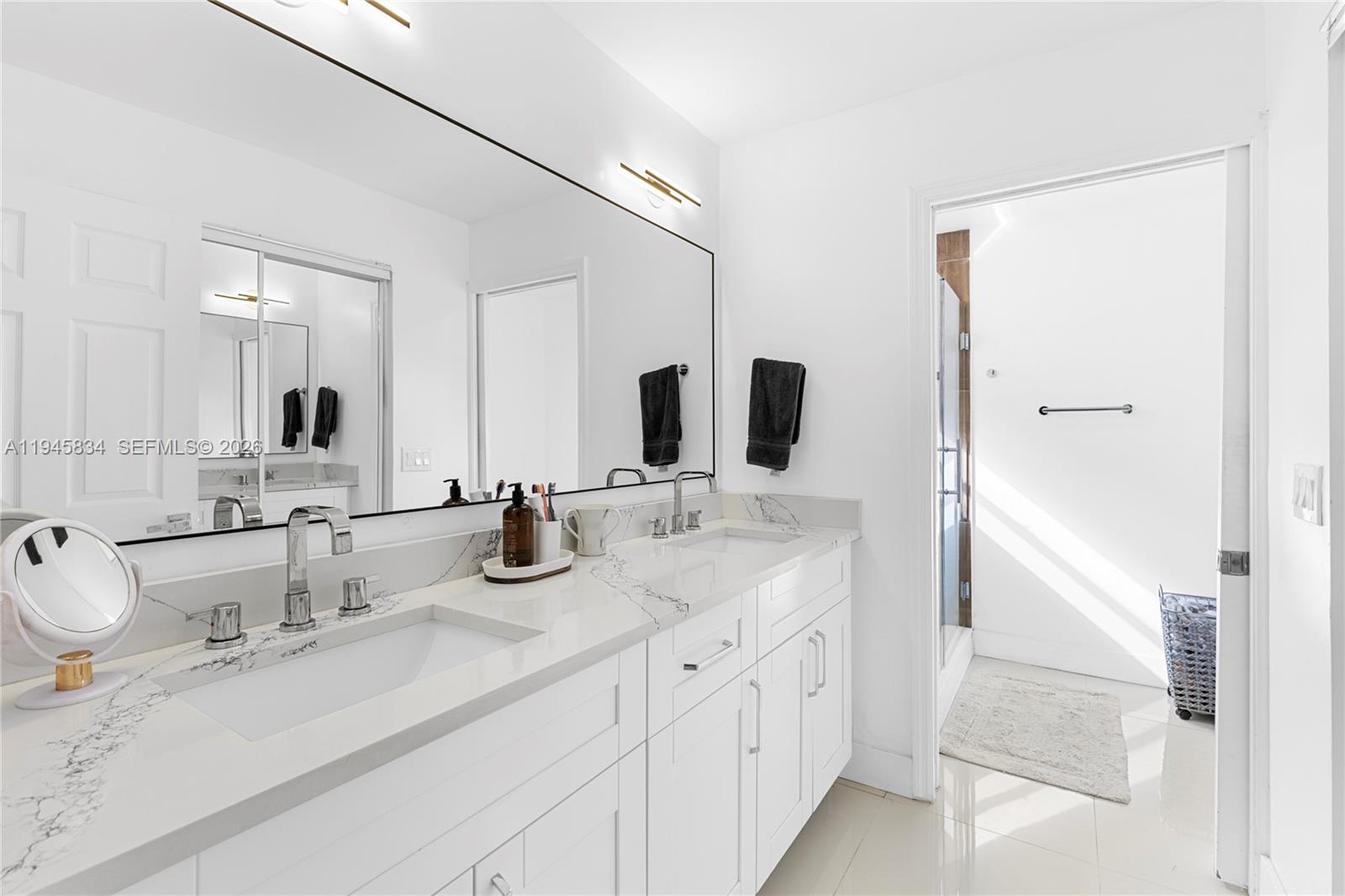 BOCA GREENS 3 - Residential