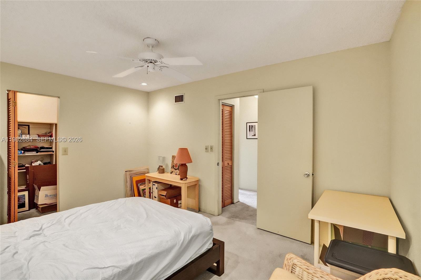 SNAPPER CREEK TOWNHOUSE S - Residential