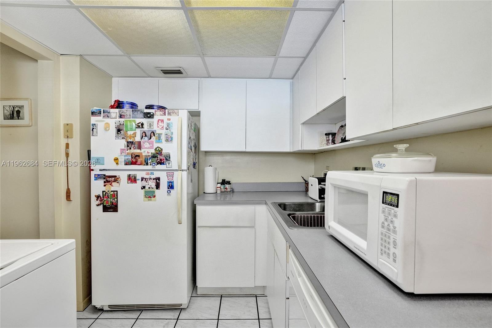 SNAPPER CREEK TOWNHOUSE S - Residential