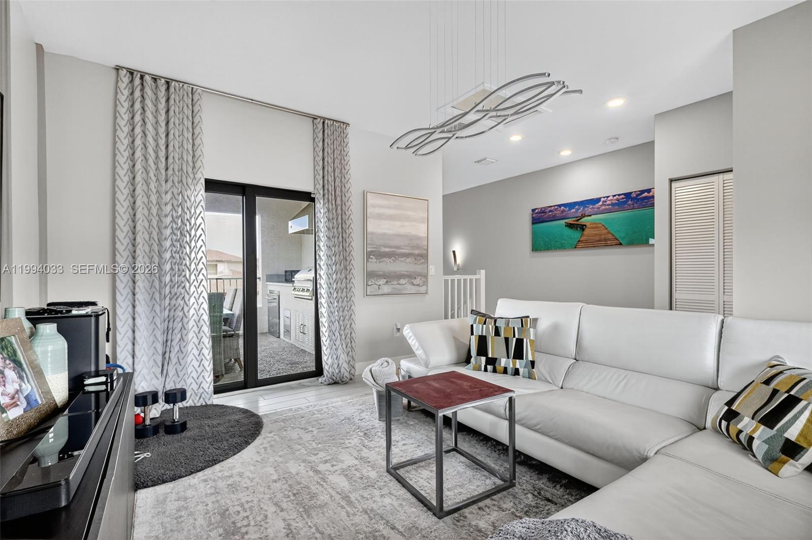 DOWNTOWN DORAL SOUTH - Residential Lease