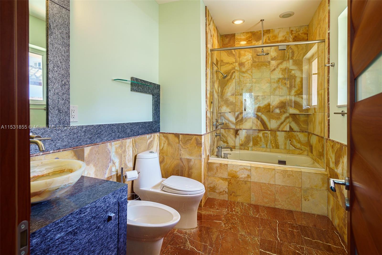GOLDEN BEACH SEC C - Residential Lease
