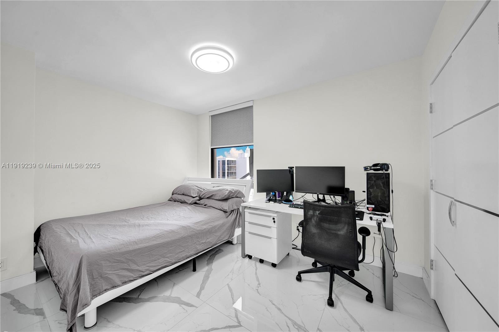 CORONADO CONDO- TOWER I - Residential