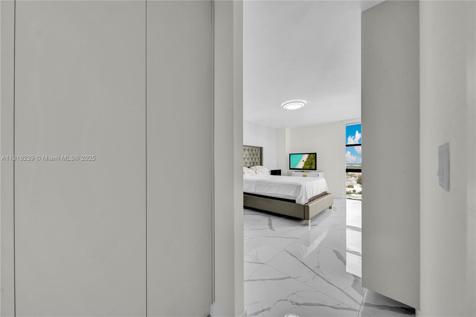 CORONADO CONDO- TOWER I - Residential