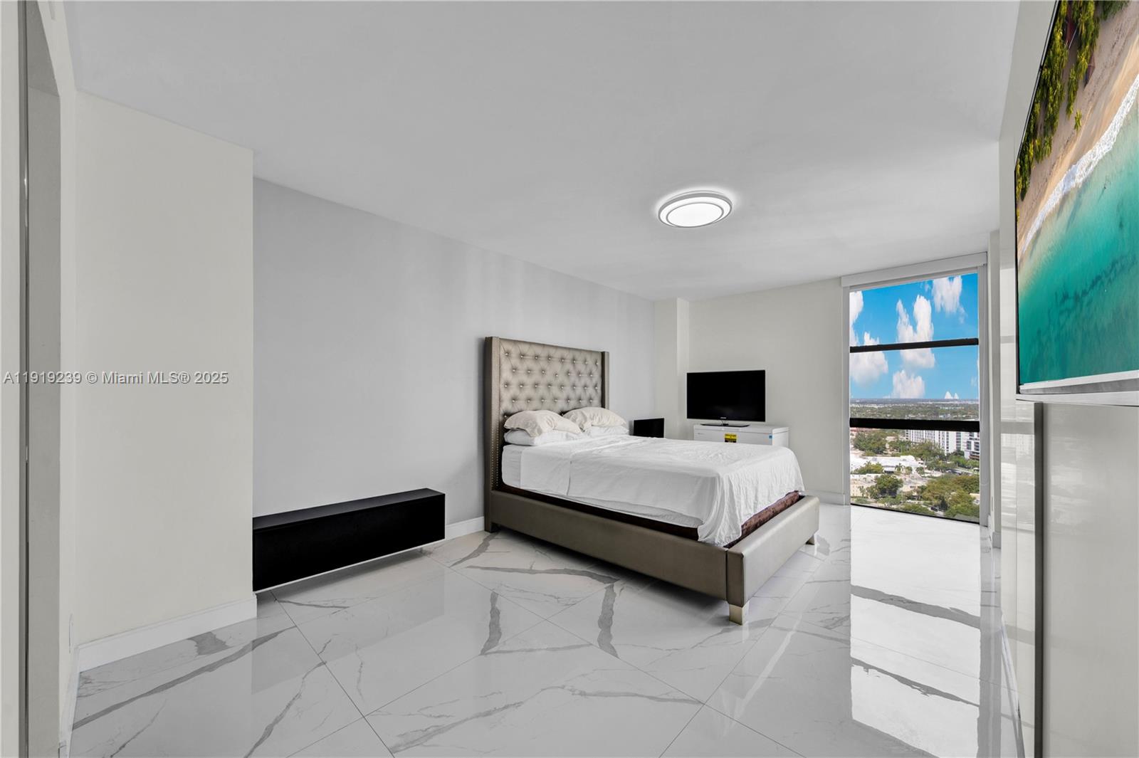 CORONADO CONDO- TOWER I - Residential