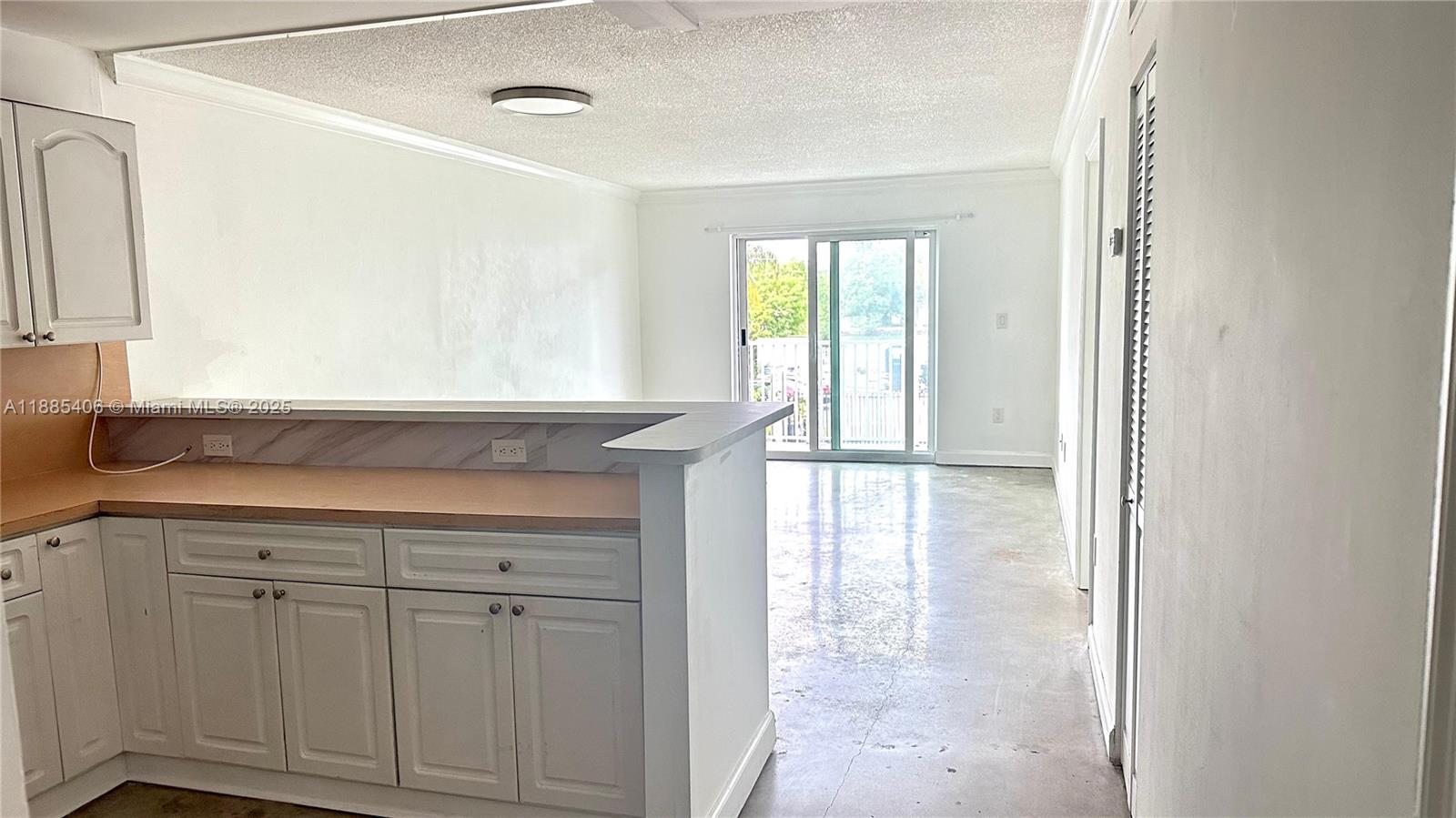 DICKENS GARDENS CONDO - Residential