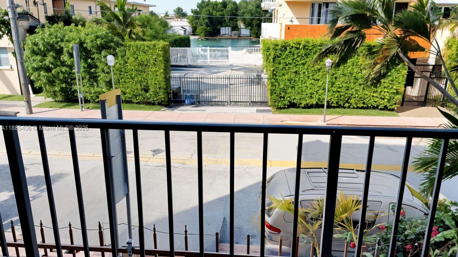 DICKENS GARDENS CONDO - Residential