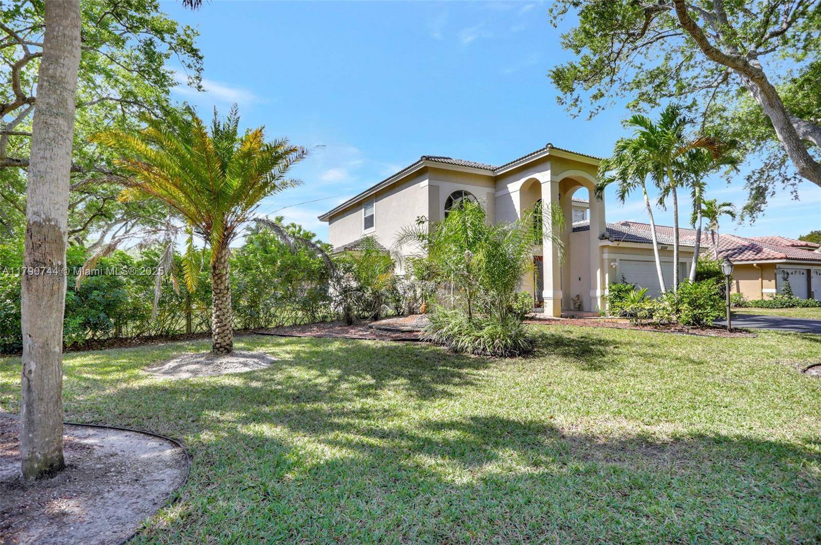 10004 NW 57th Pl