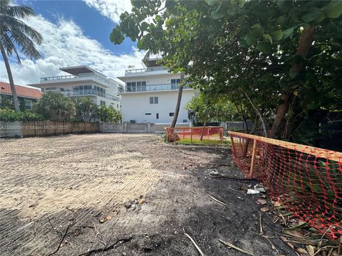 350 Walnut St Hollywood FL 33019