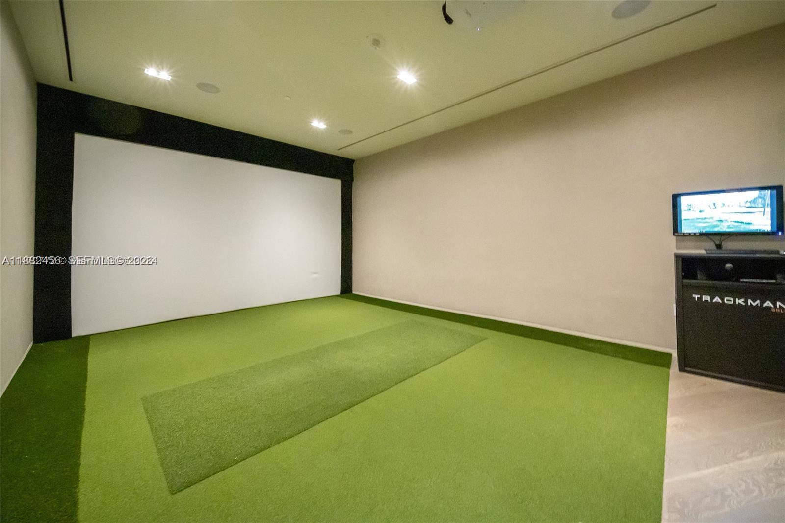 GRAN PARAISO CONDO - Residential