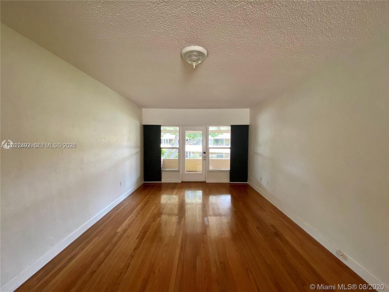 30 Park Dr 16