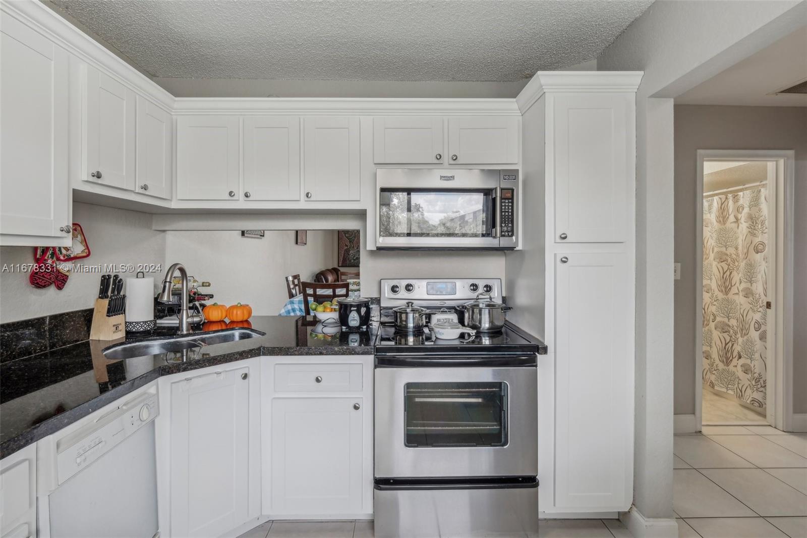 RIVERS EDGE AT OAKWOOD - Residential
